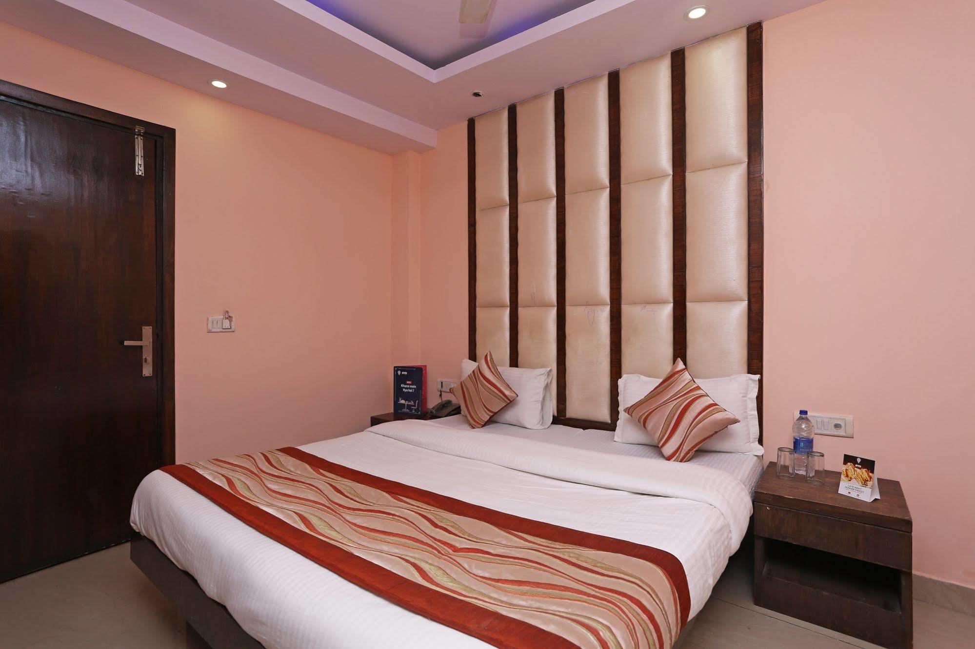 Oyo 6096 Hotel Maharani Palace New Delhi Eksteriør billede
